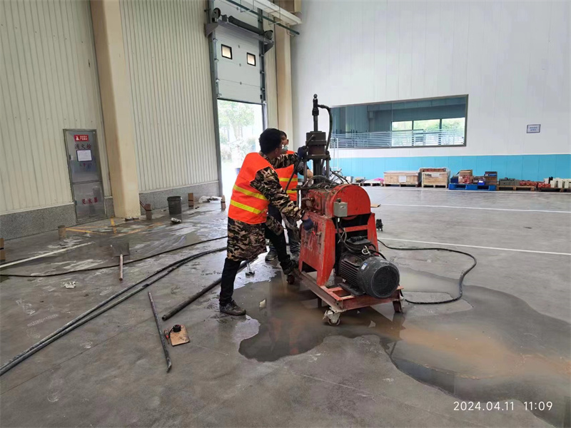 北塔厂房地面下沉塌陷注浆加固施工